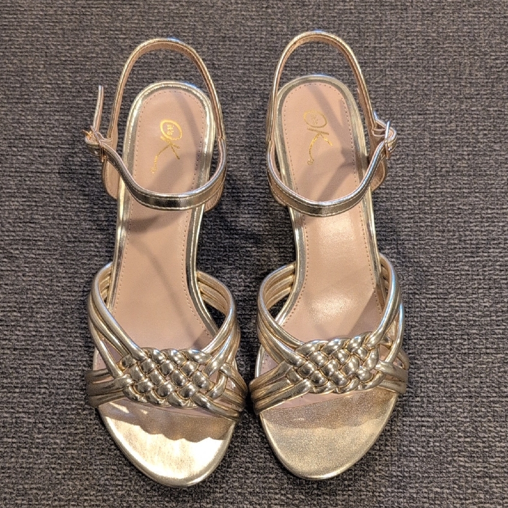 Chic Gold Braided Sandals